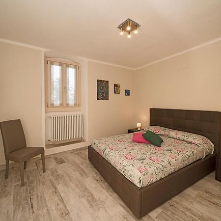 B&B Il Sogno Nel Borgo Gargnano Habitación foto
