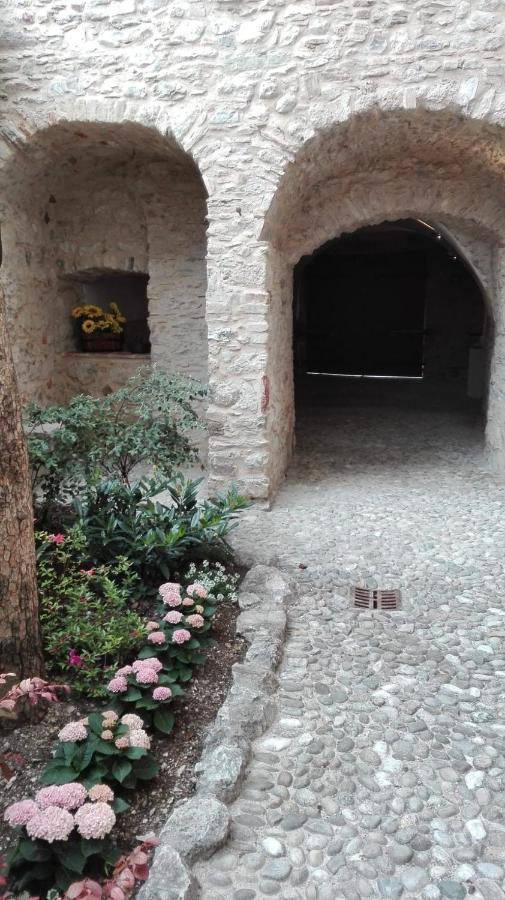 B&B Il Sogno Nel Borgo Gargnano Exterior foto